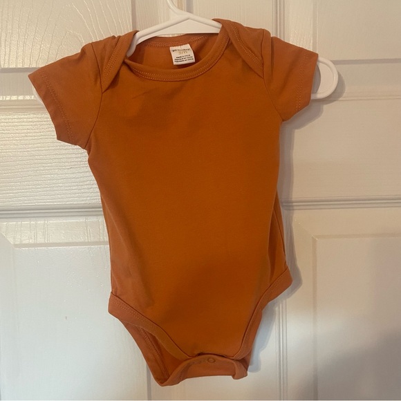 Adorable Tiger Overalls Infant Outfit - Picture 7 of 7